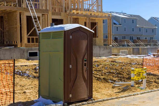 Portable Toilet Options We Offer in Lakemont, PA